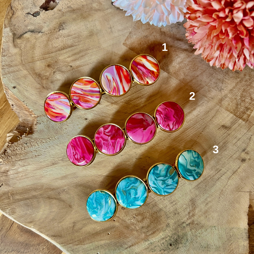Barrettes colorées en argile polymère