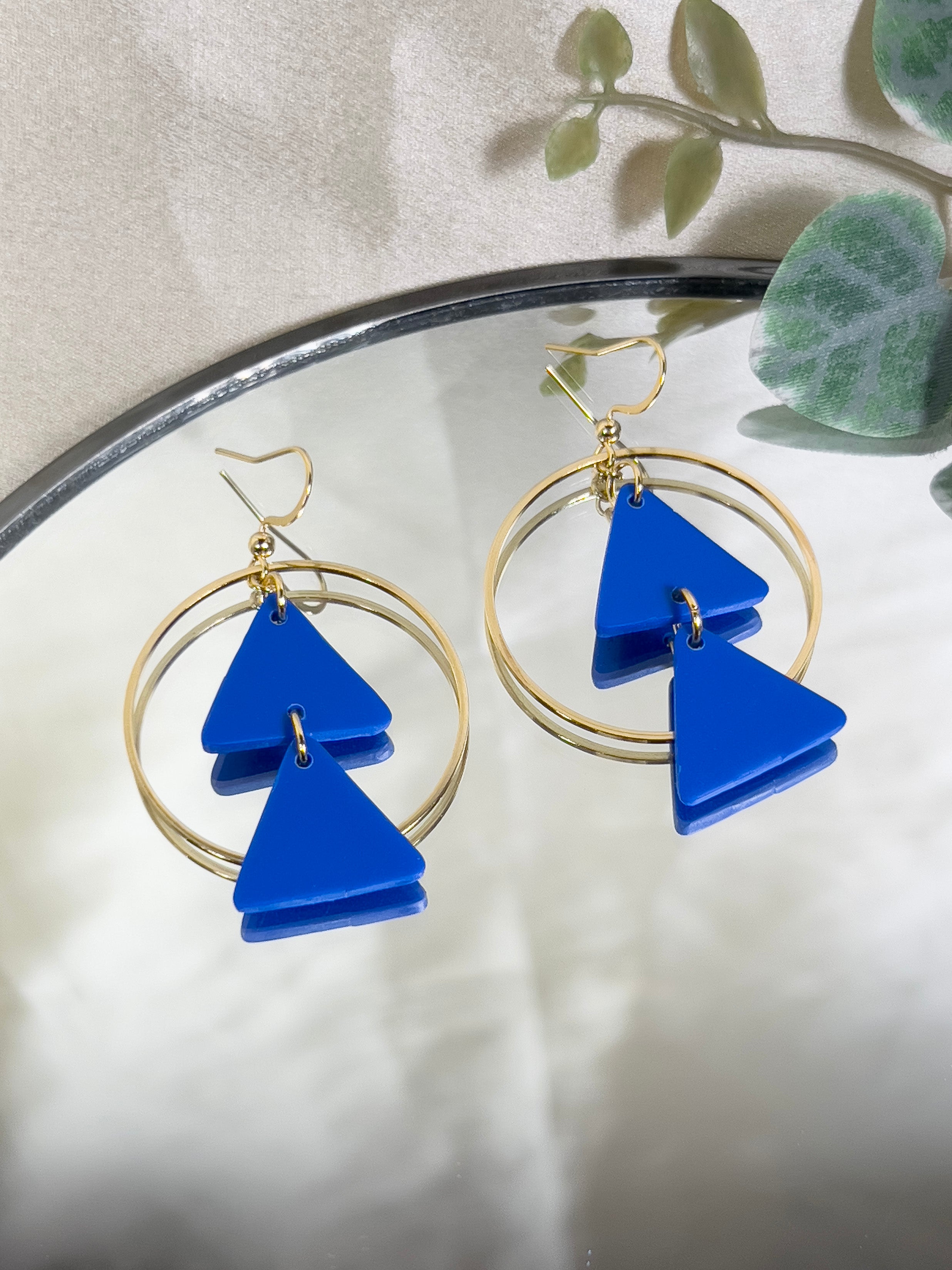 Bijoux-boucles-d-oreilles-elegant-fantaisie-bleu-triangle-isae