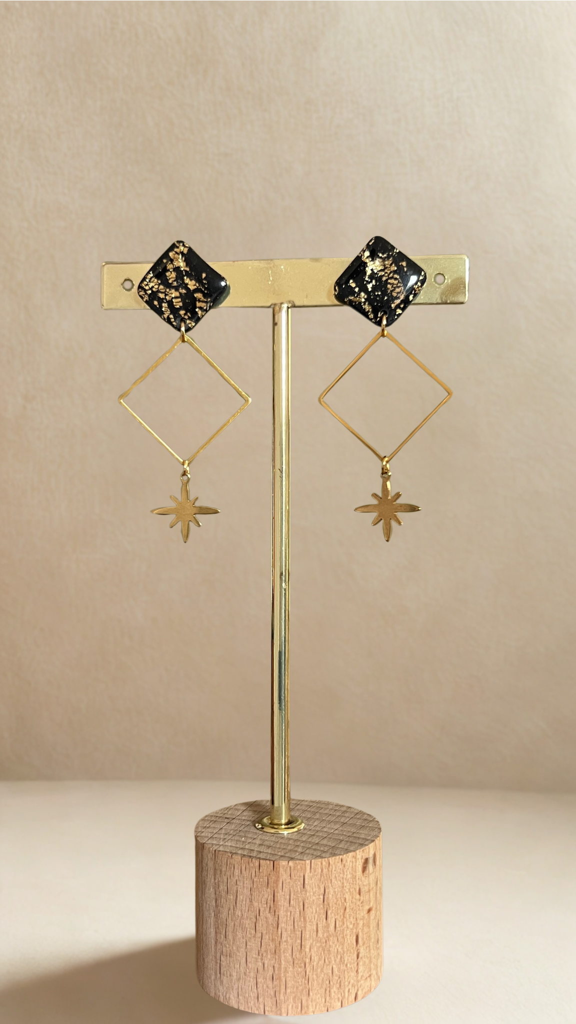 Boucles d’oreilles Liv – coloris noir