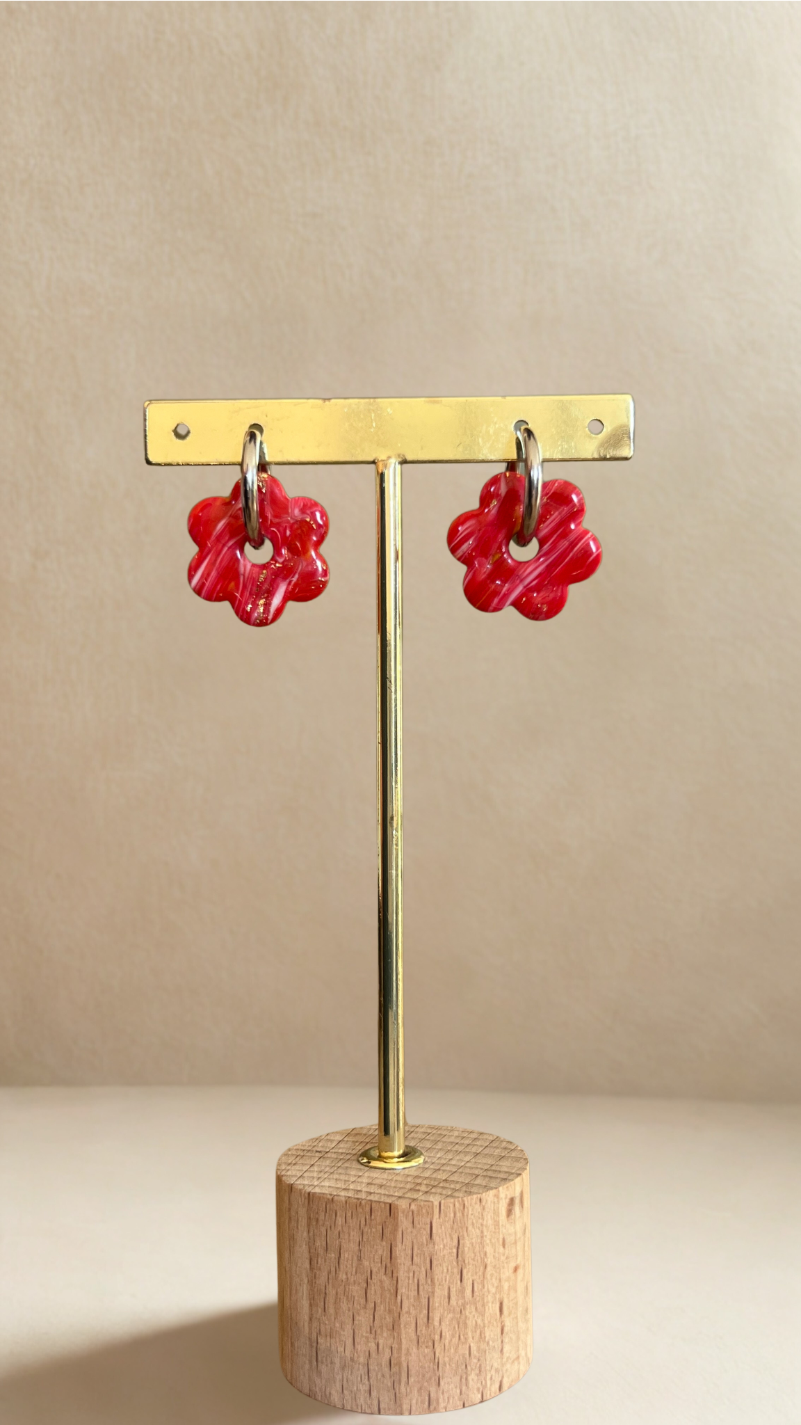 Boucles d’oreilles Mila – pampilles interchangeables coloris rouge
