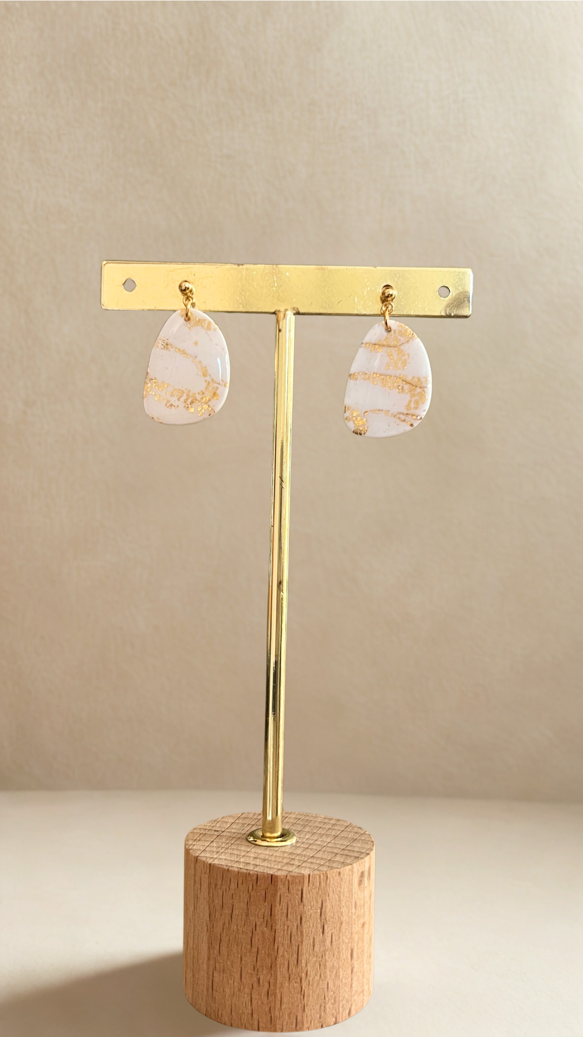 Boucles d'oreilles Ava - coloris blanc