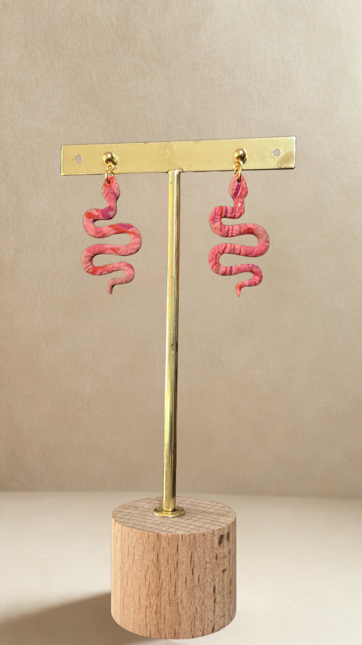 Boucles d'oreilles Serpent - coloris nuances de rose