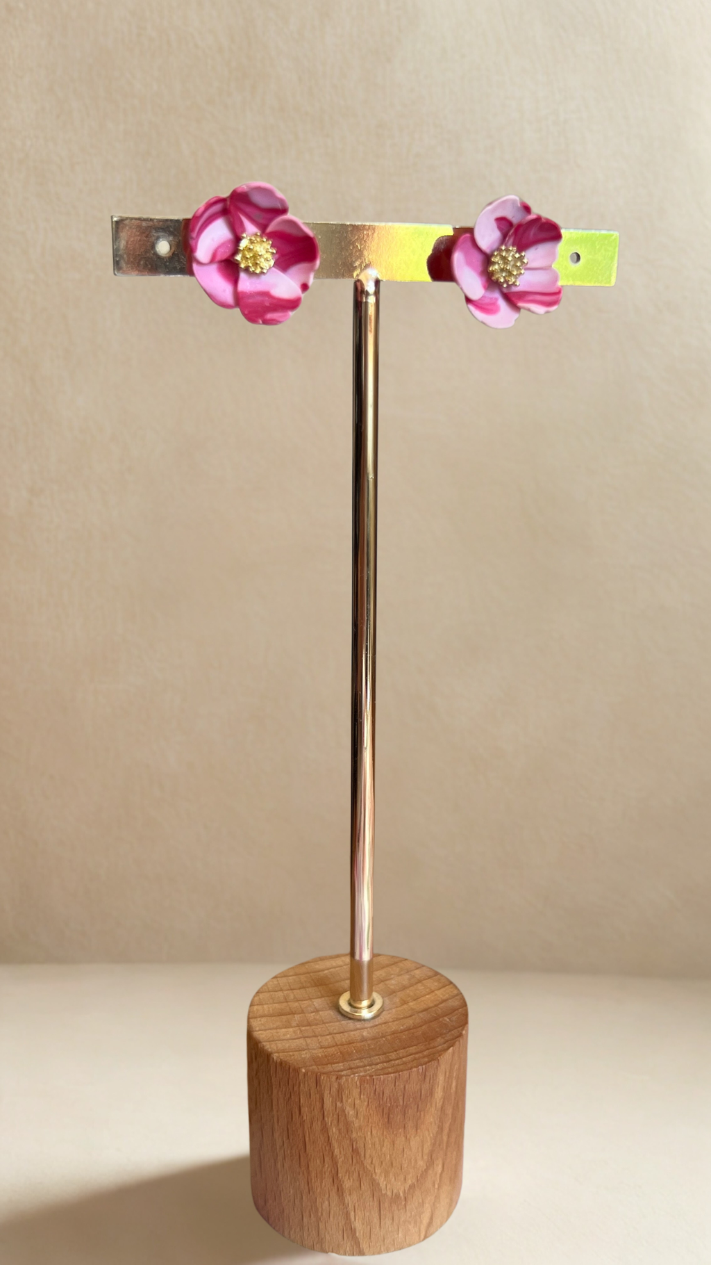 Puces d'oreilles fleurs