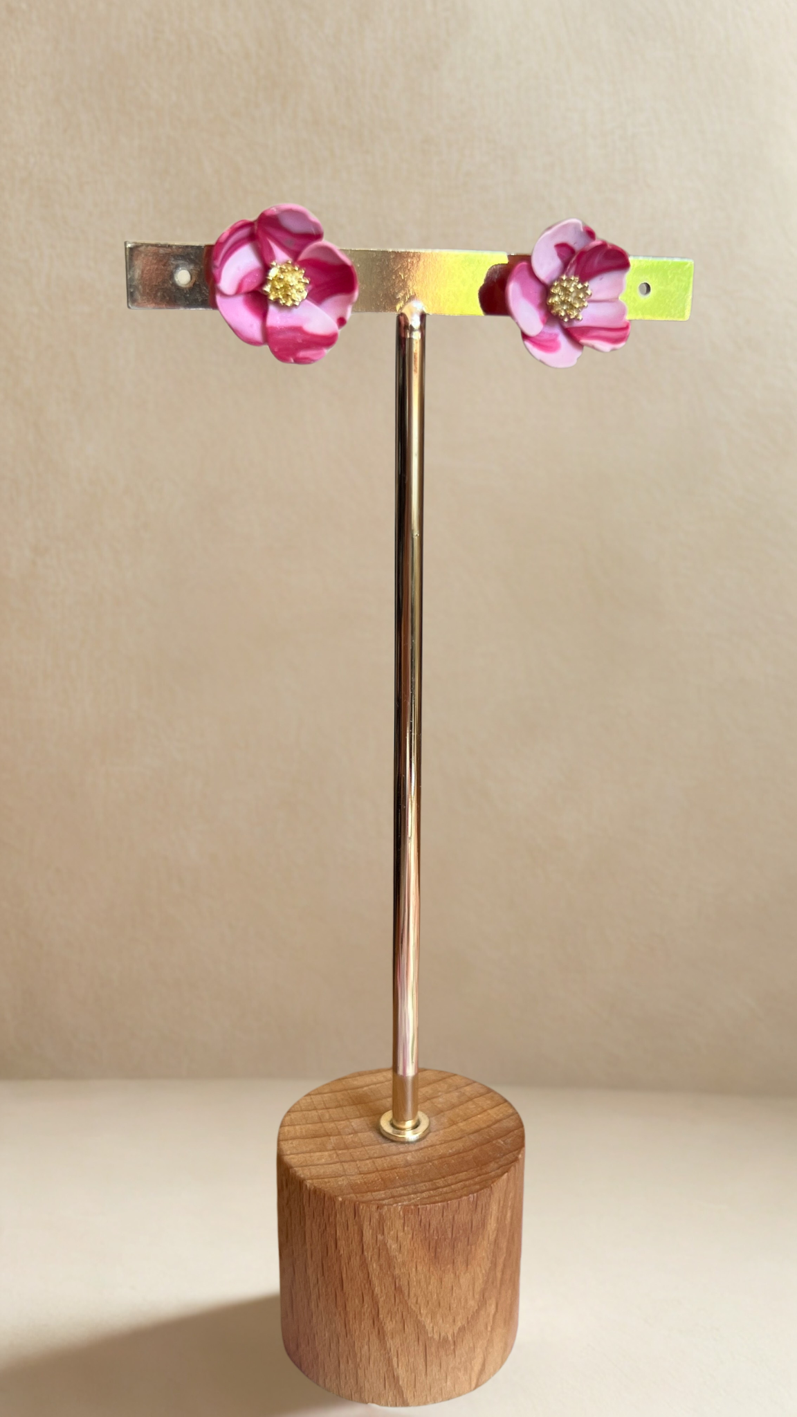Puces d'oreilles fleurs