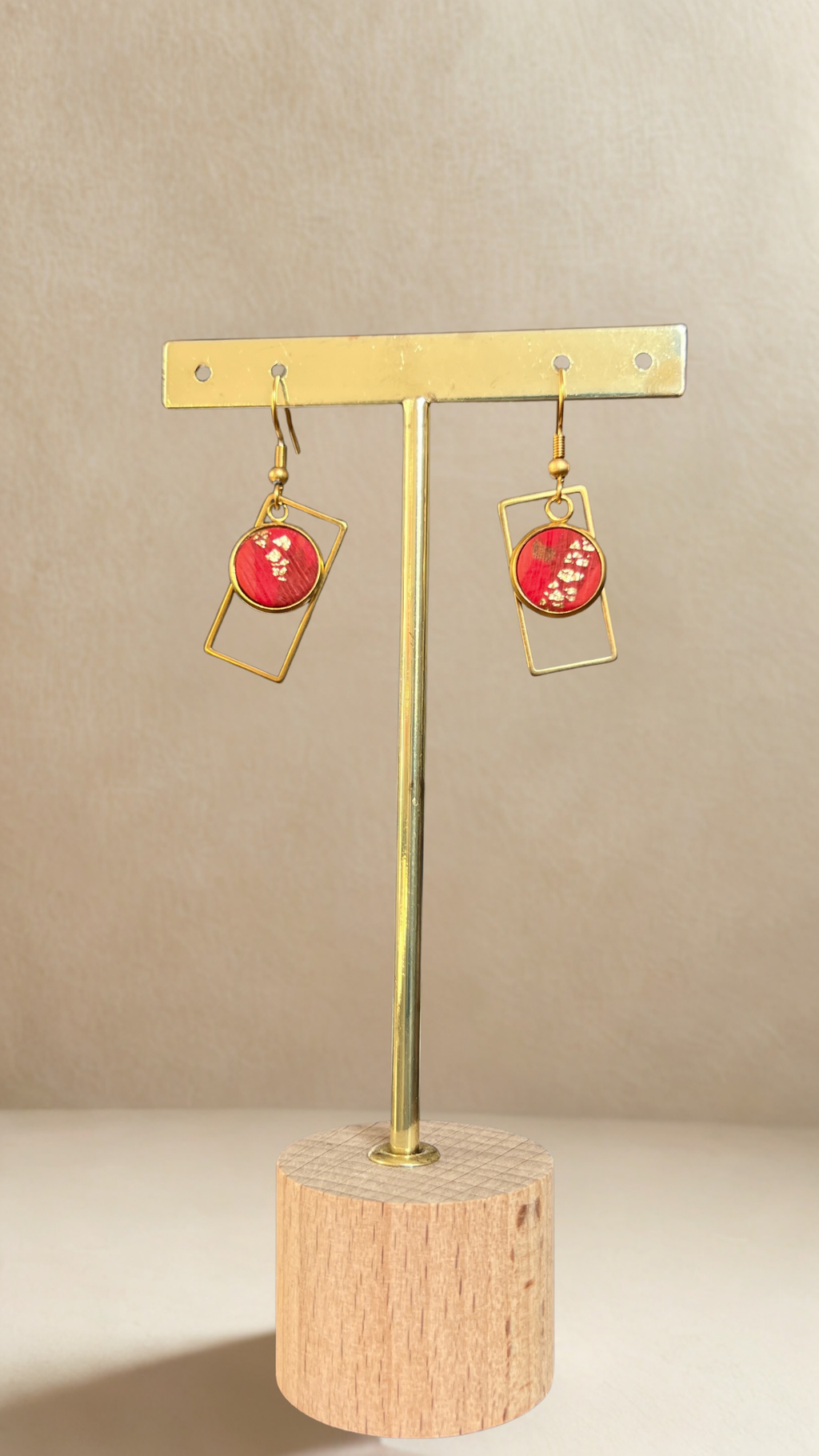 Boucles d'oreilles Clara - coloris rouge mat