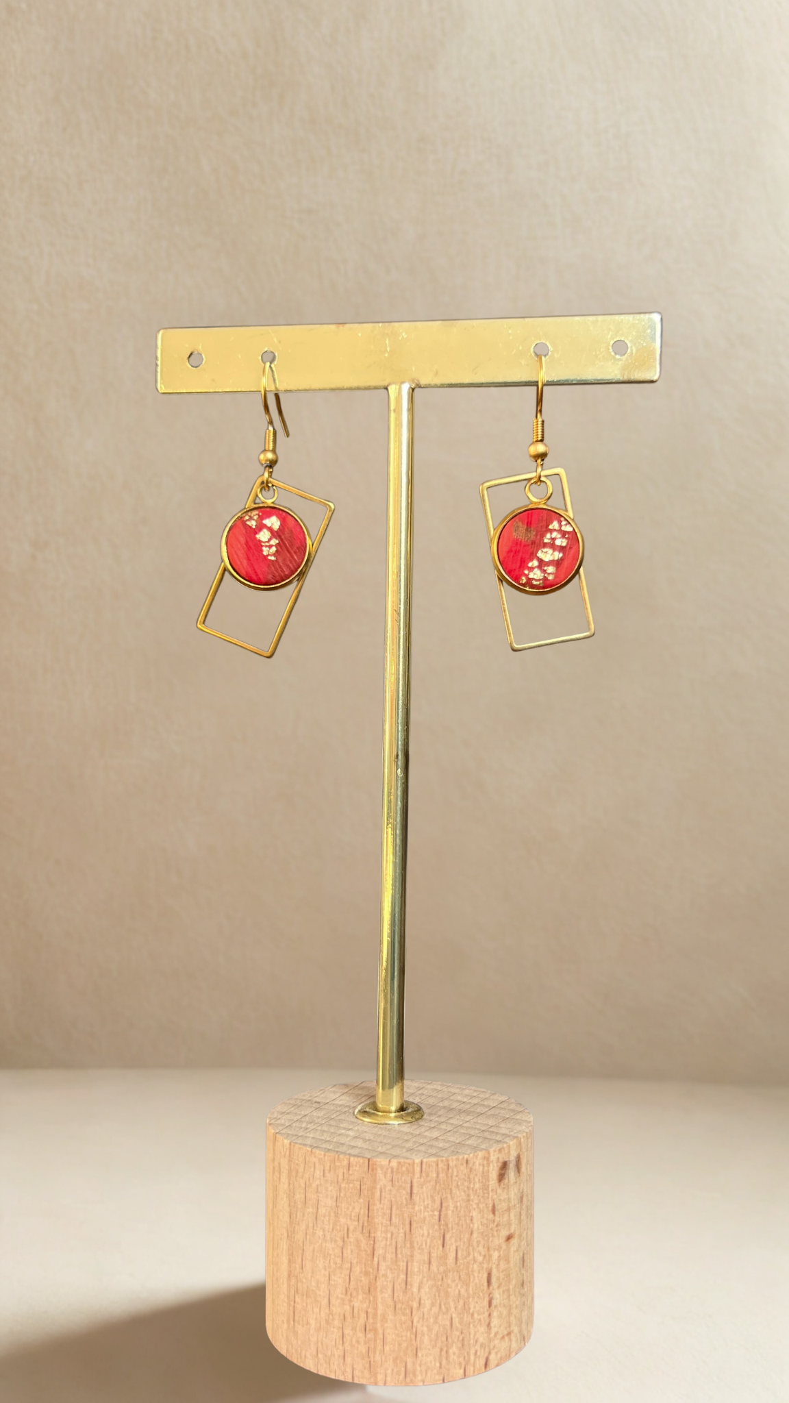 Boucles d'oreilles Clara - coloris rouge mat
