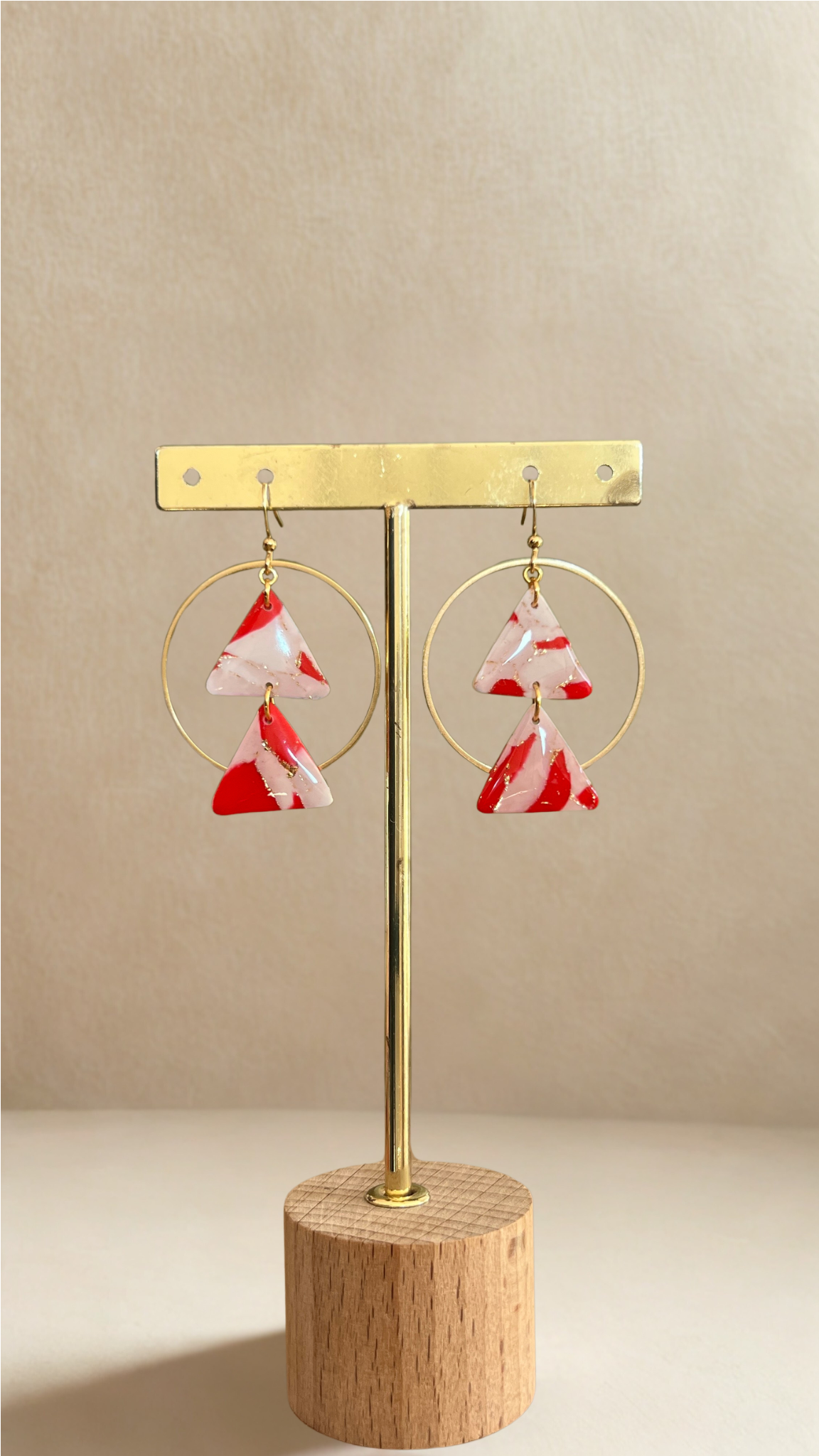 Boucles d'oreilles Isaé - coloris rose et rouge