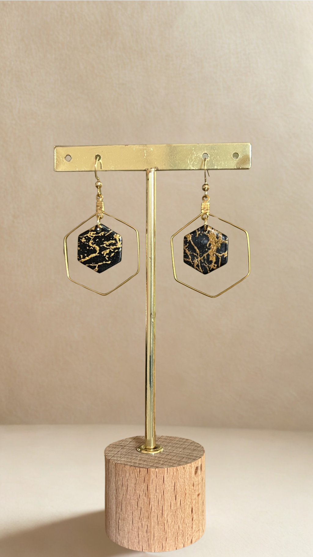 Boucles d'oreilles Kacie - coloris noir et doré