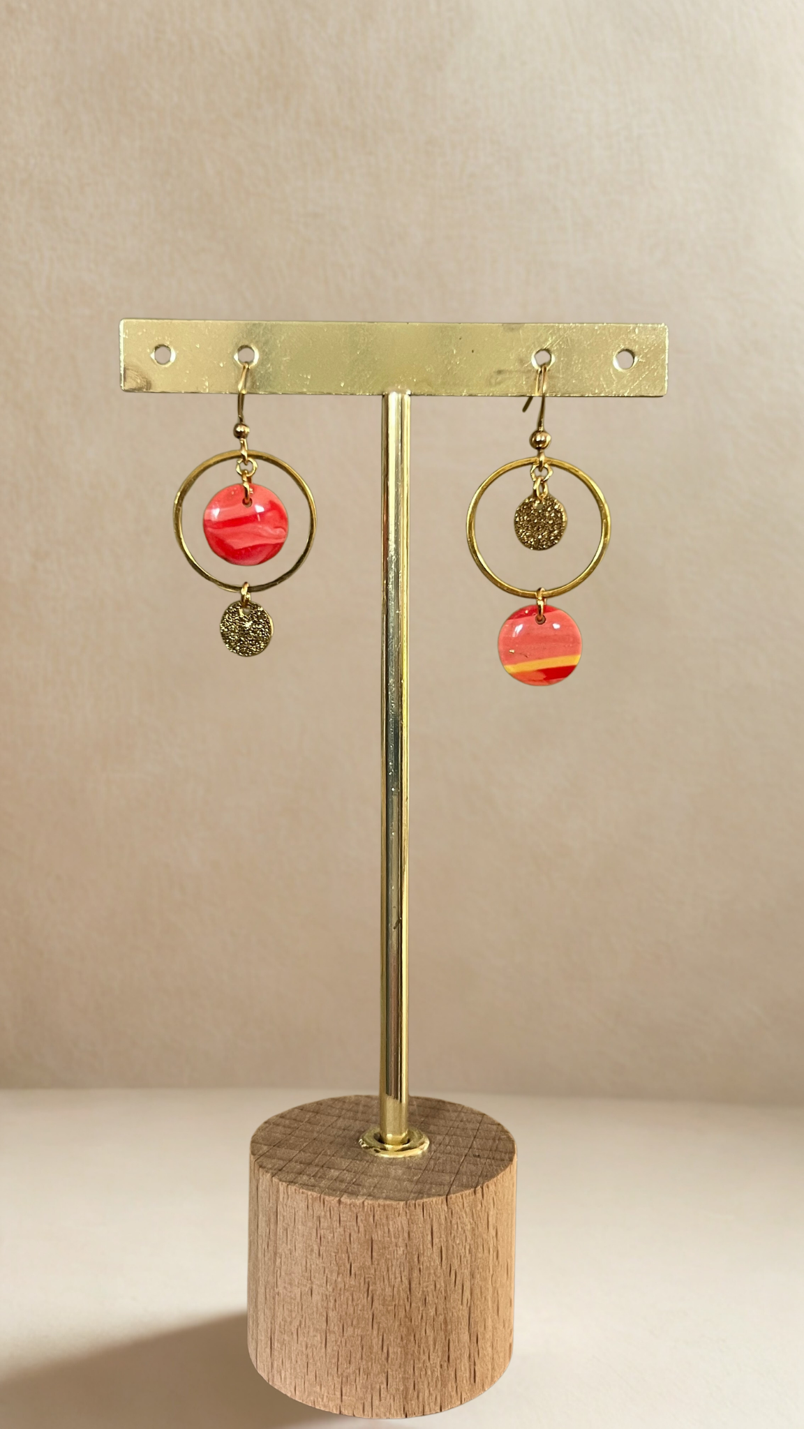 Boucles d'oreilles asymétriques Iris - coloris tons orangés