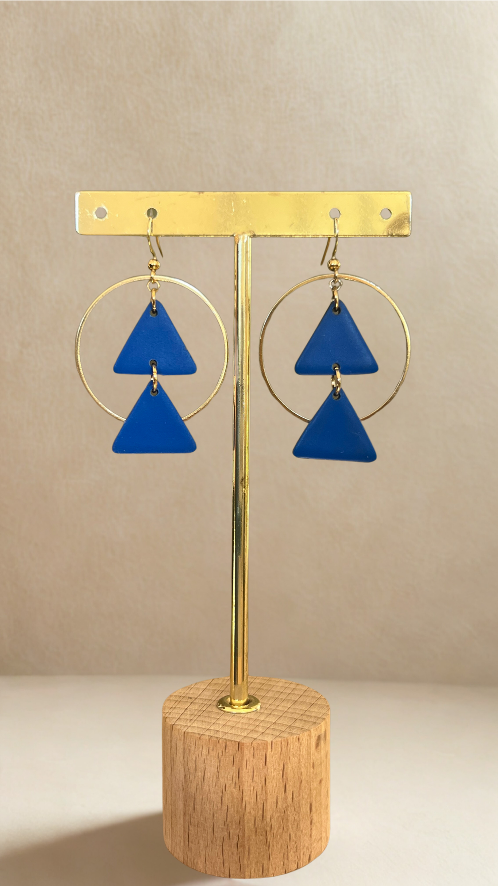 Boucles d'oreilles Isaé - coloris bleu électrique