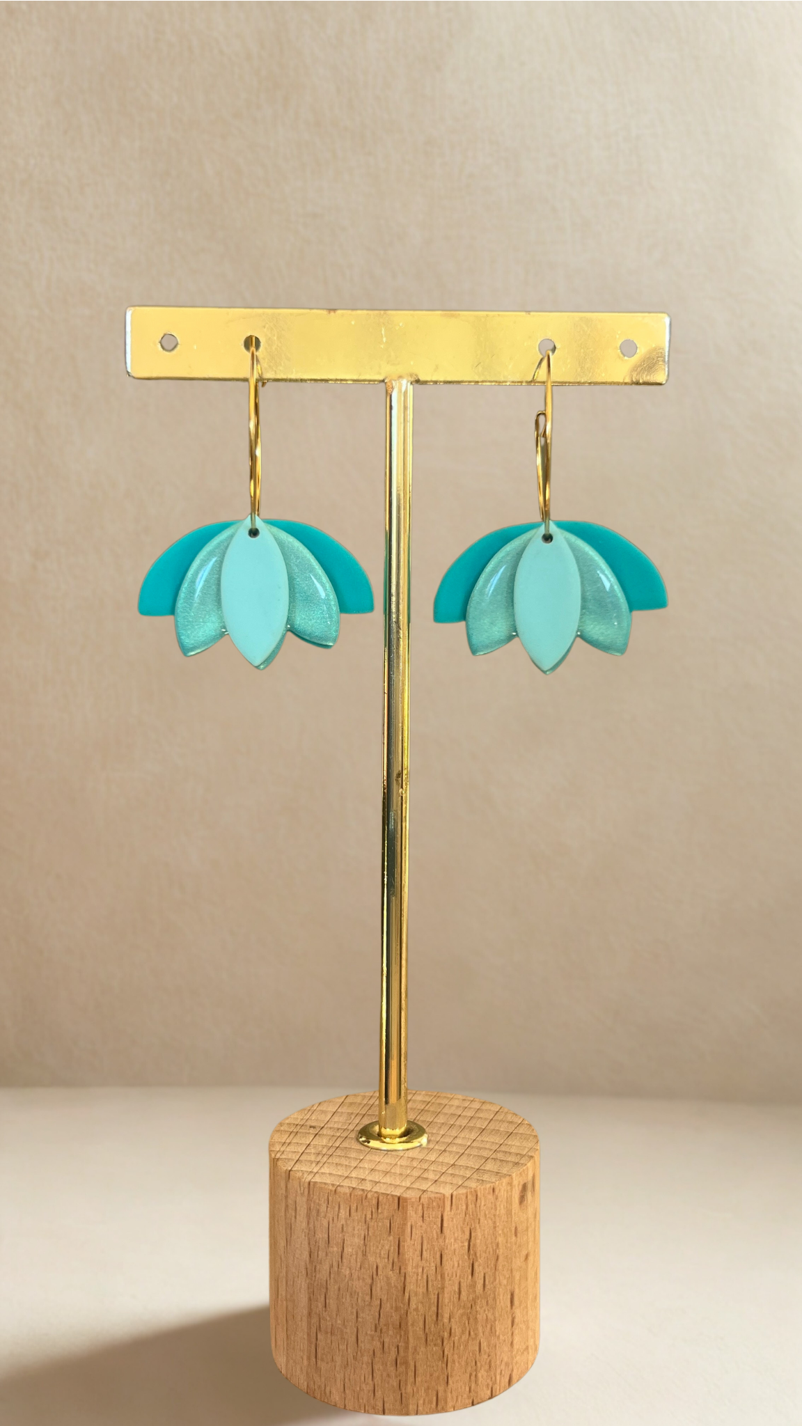 Boucles d'oreilles April - coloris violet