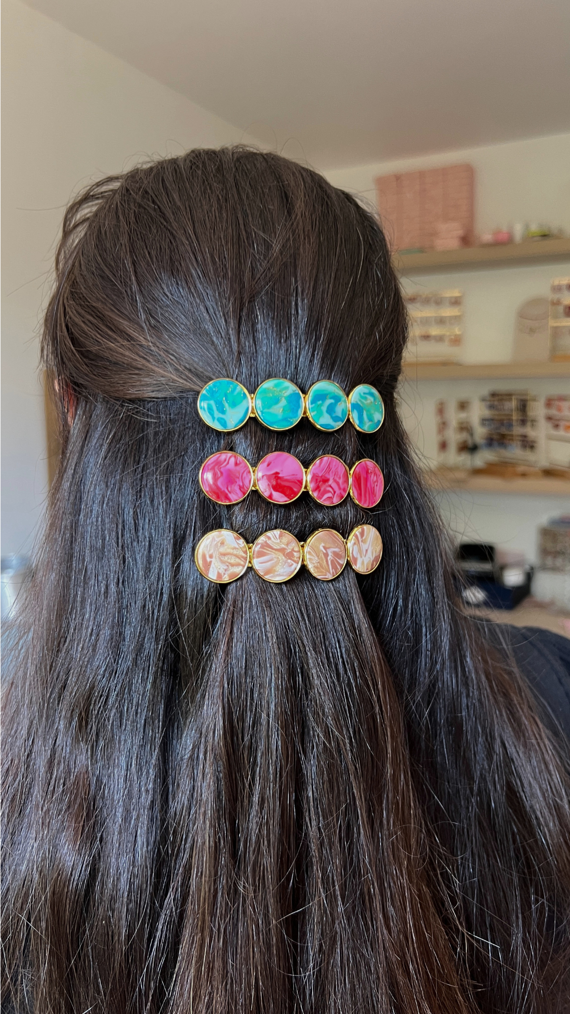 Barrettes colorées en argile polymère