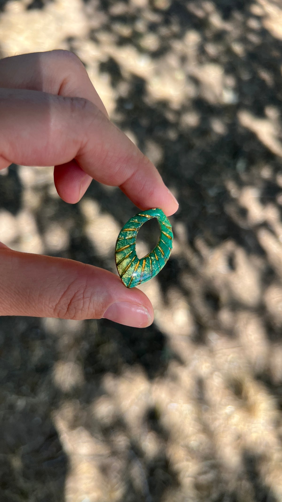 Boucles d’oreilles Ivy – créoles à pampilles interchangeables - coloris vert clair