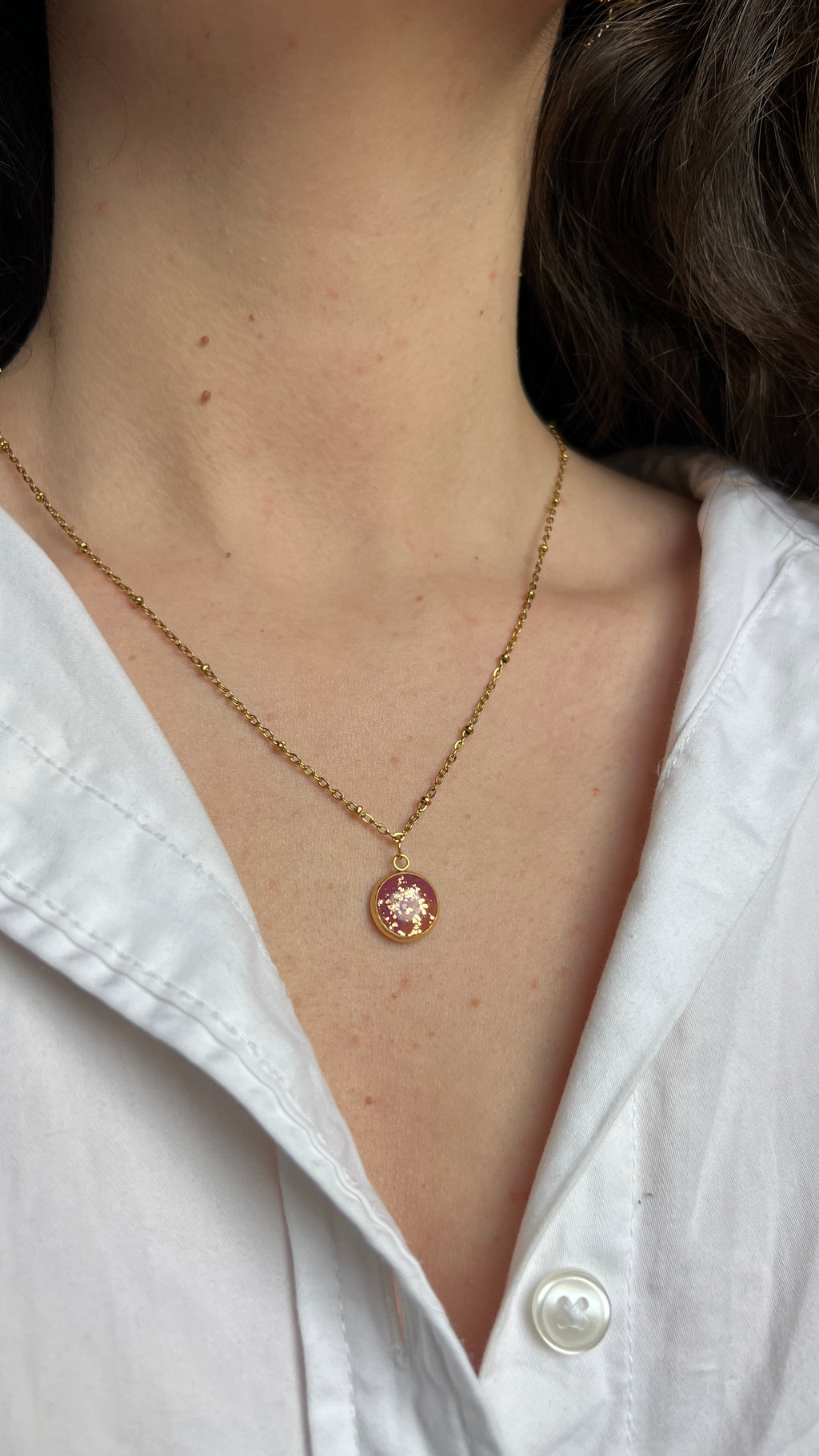 Collier en acier inoxydable avec pendentif en argile polymère - coloris vieux rose