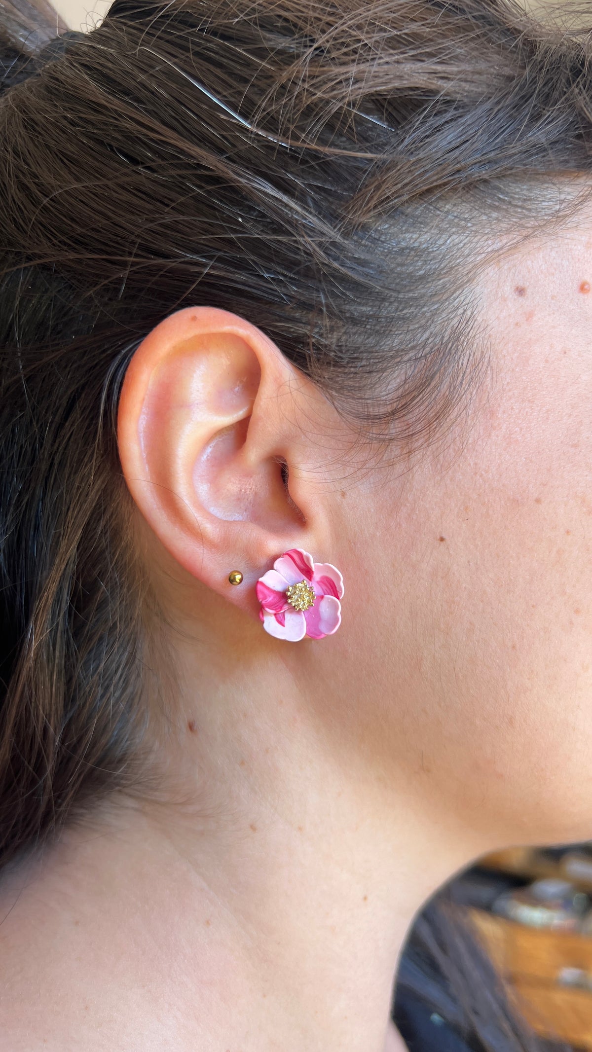 Puces d'oreilles fleurs