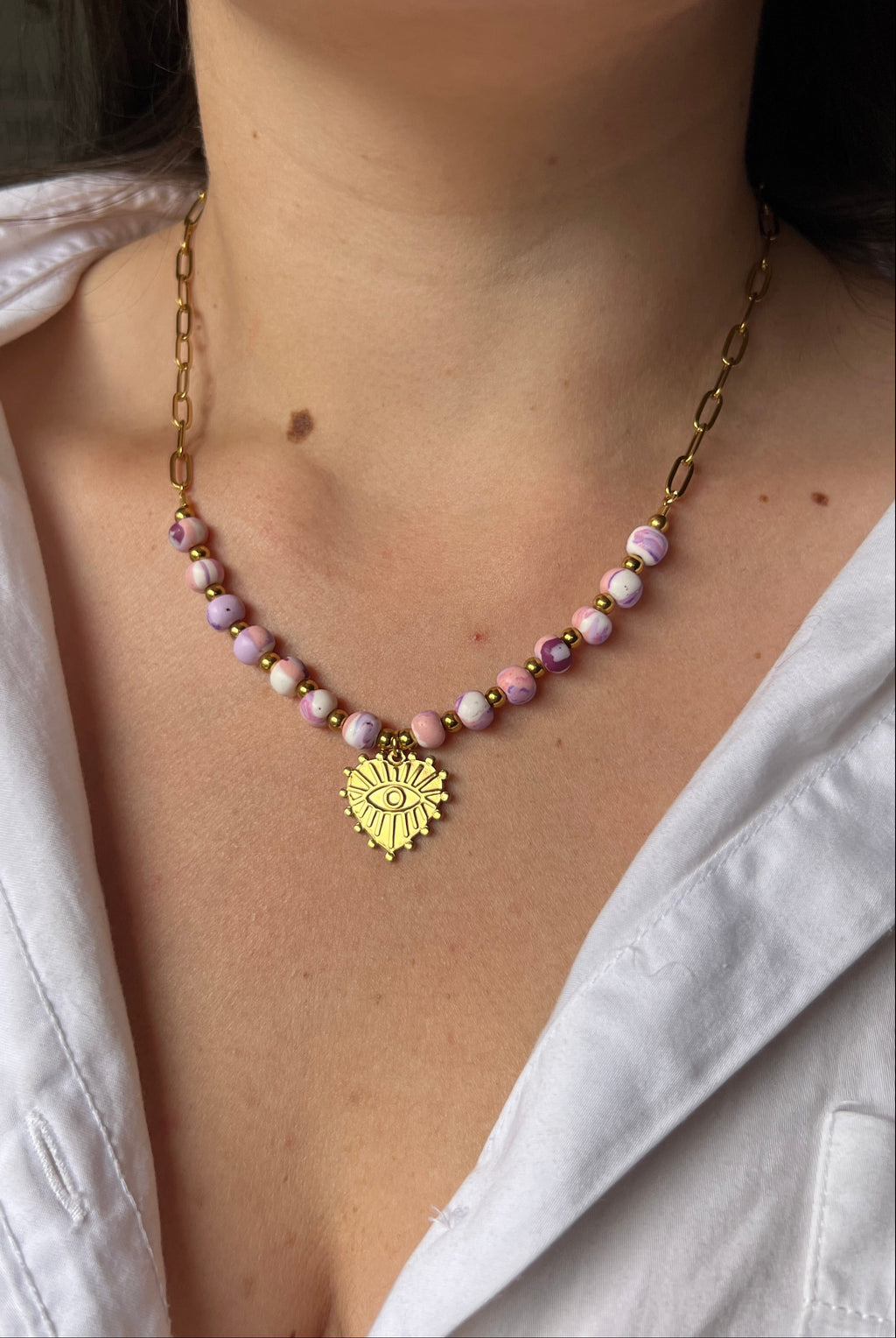 Collier en acier inoxydable avec perles en argile polymère