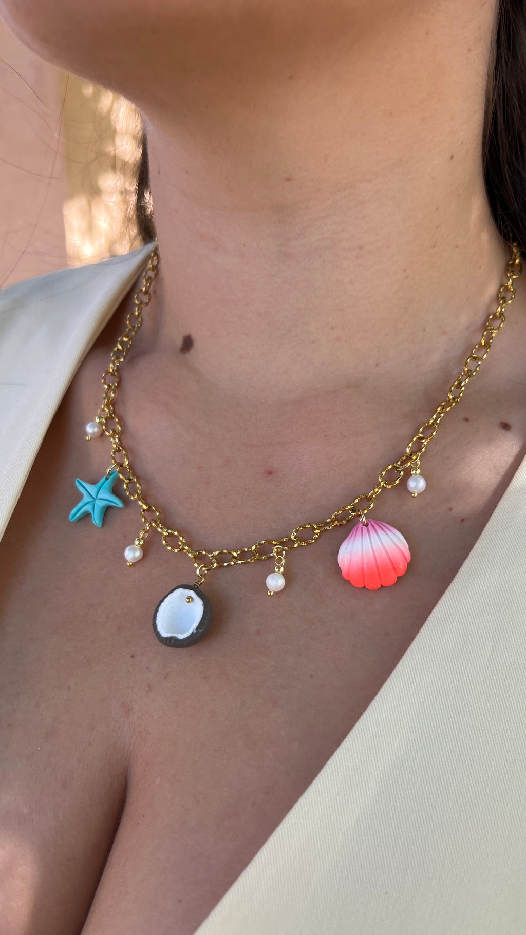 Collier à charms – Étoile de mer, noix de coco & coquillage