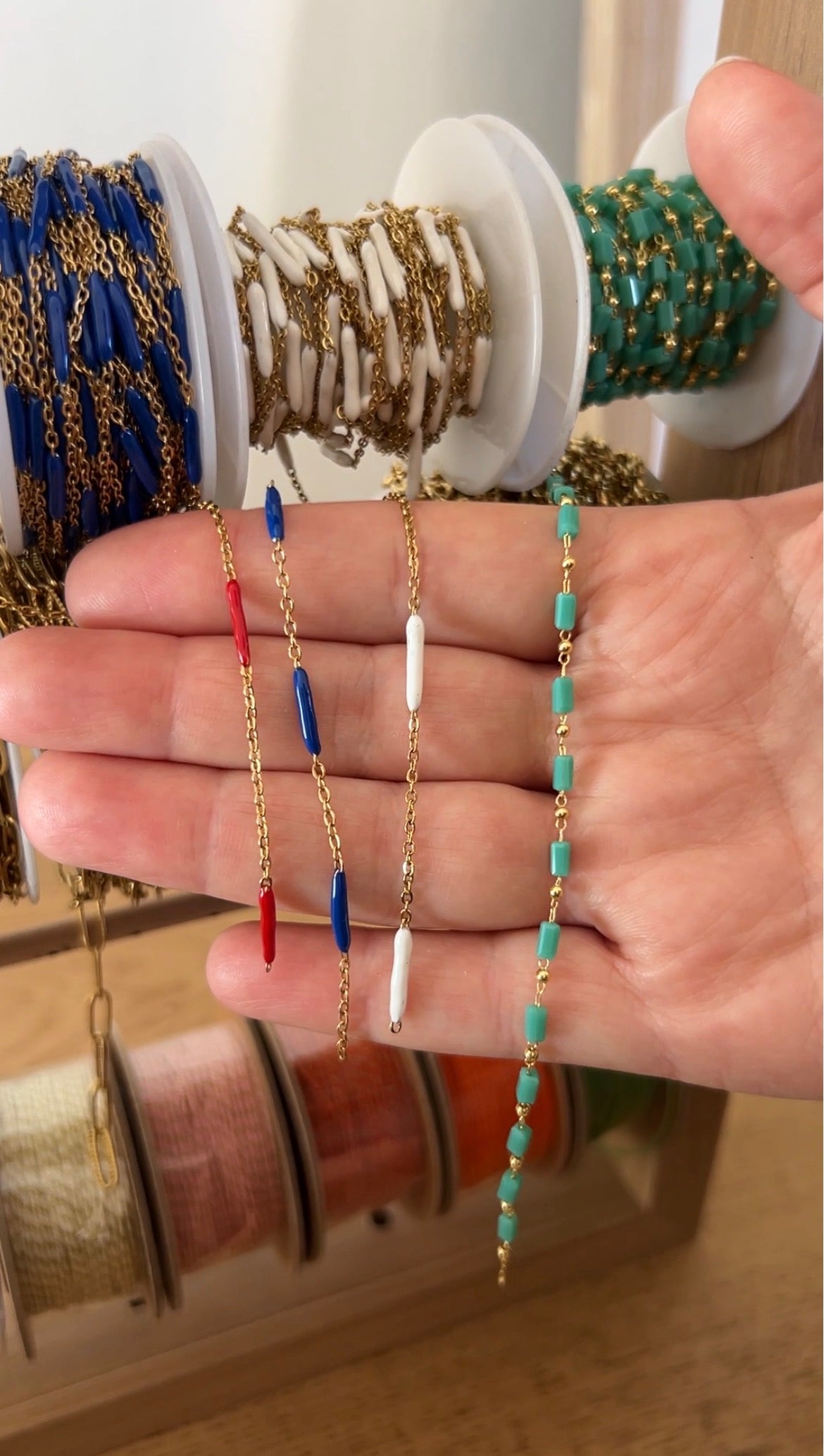 créer ses bijoux à charms soi même