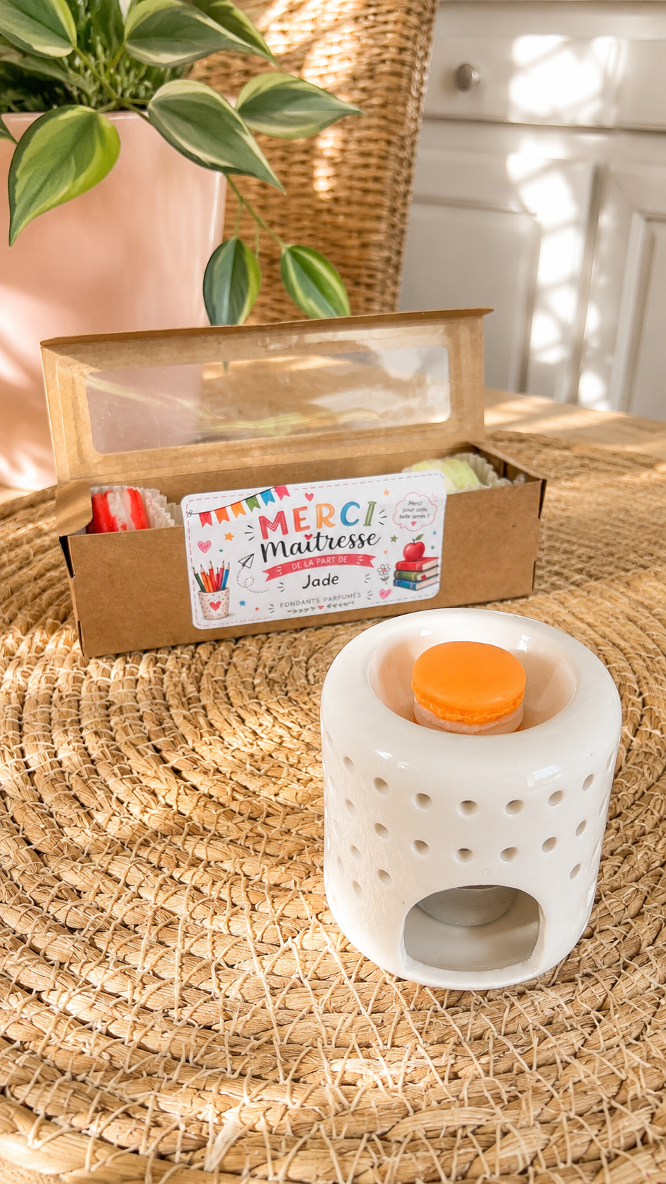 Coffret cadeau Merci Maîtresse fabriqué artisanalement en France