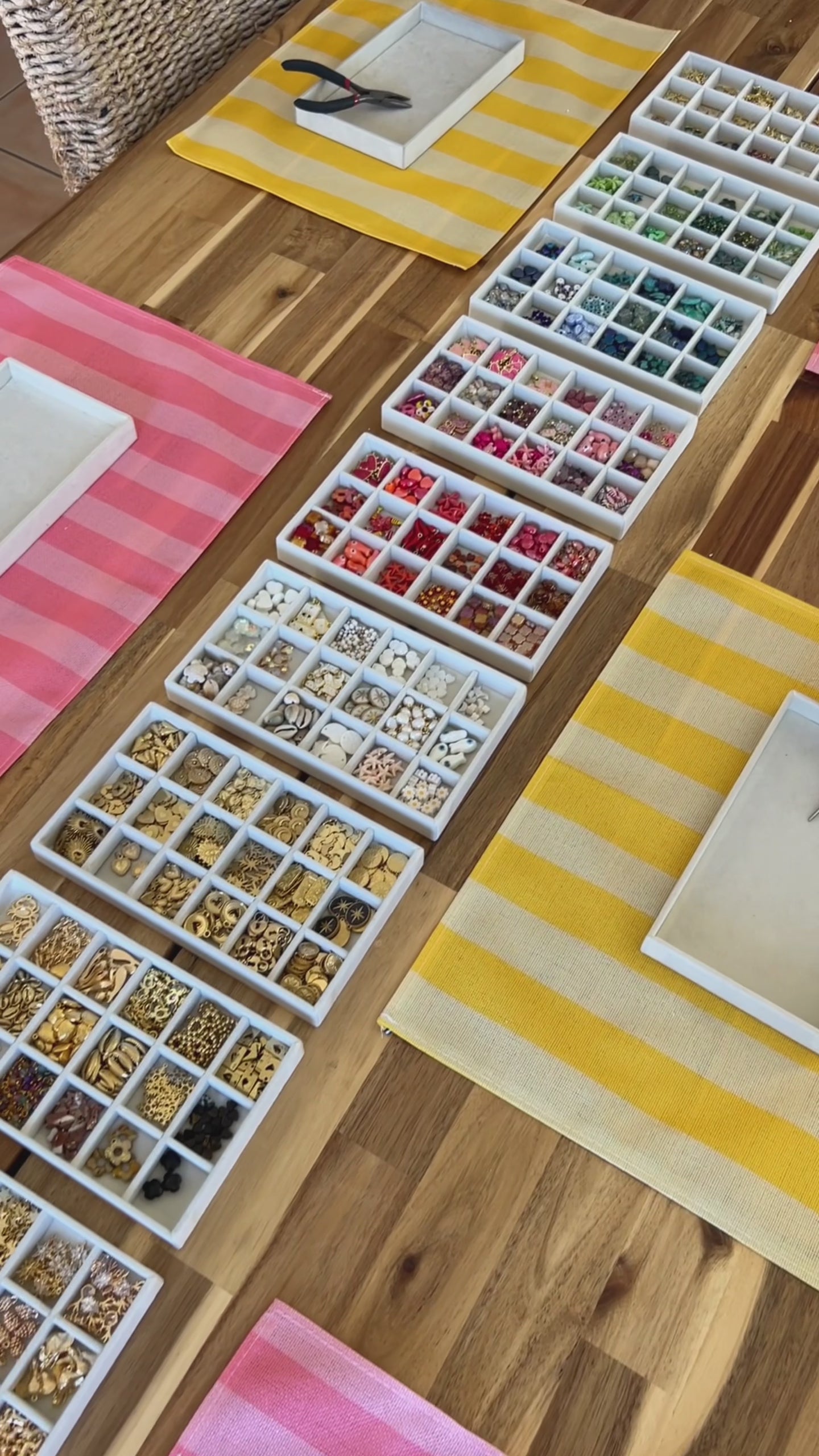 atelier creatif bijoux pour evjf anniversaire et soirée entre copines proche d'Annecy