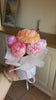 Atelier créatif de bougie Marseille, faire un bouquet de fondant en forme de fleurs